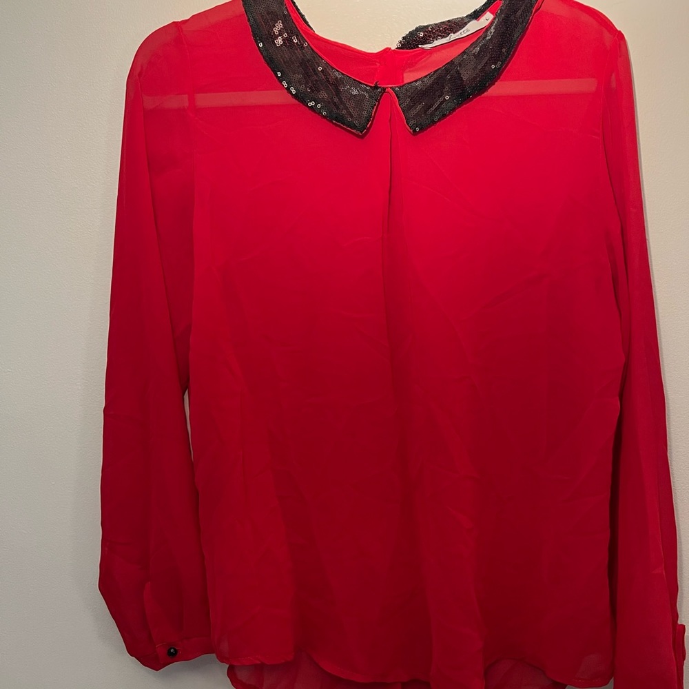 NWOT flowy red collared top